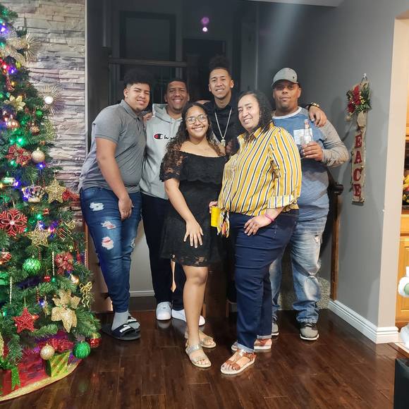 Meet your Posher, Julio - Picture 1 of 1